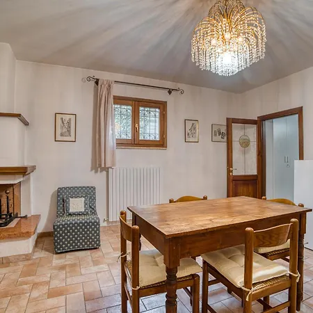 Charming With Garden & Stunning Views Of Дом отдыха *