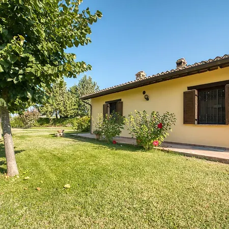 Charming With Garden & Stunning Views Of 度假居 *